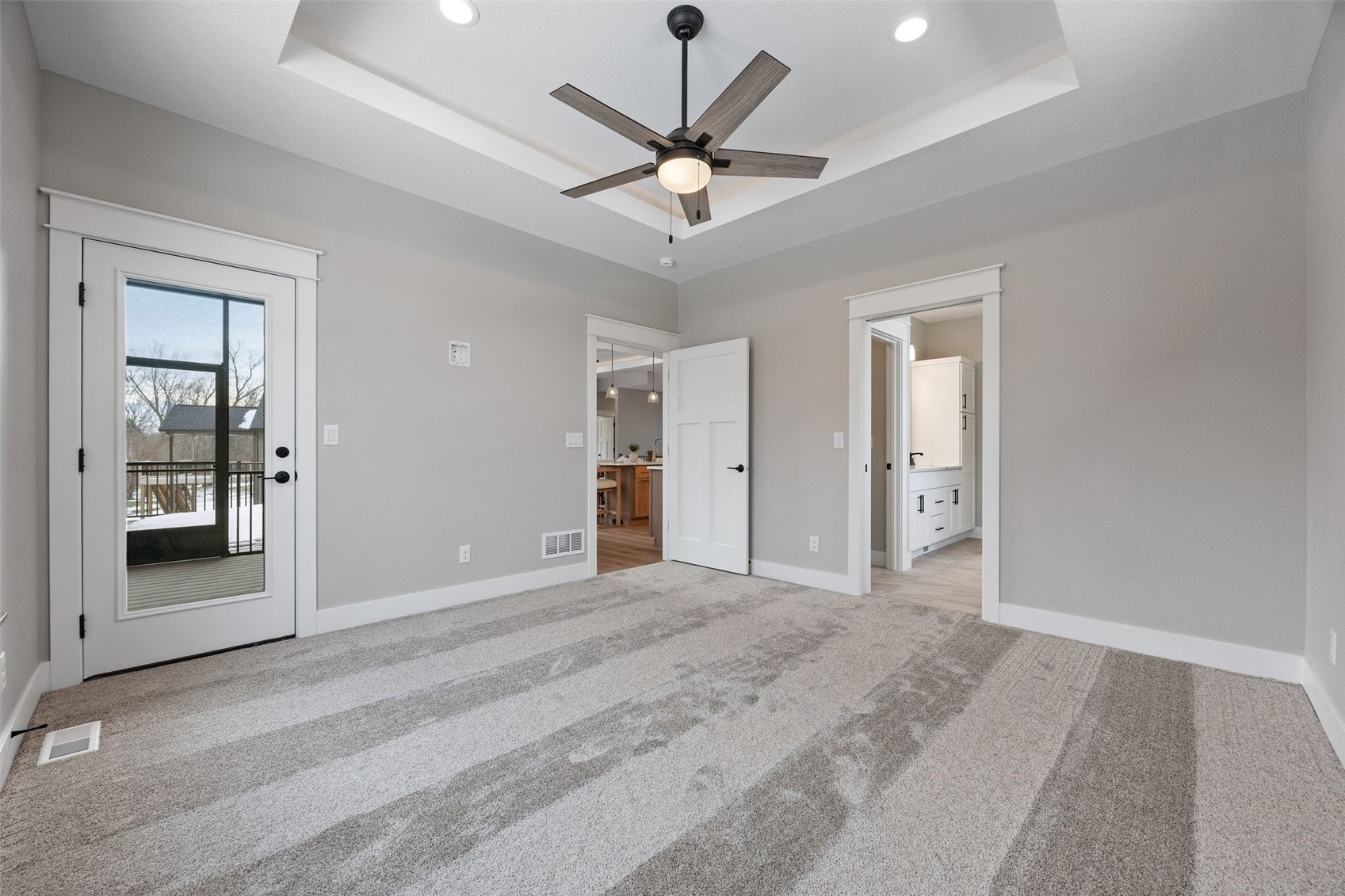 170 Pleasant Hill Drive NW Swisher IA 52338