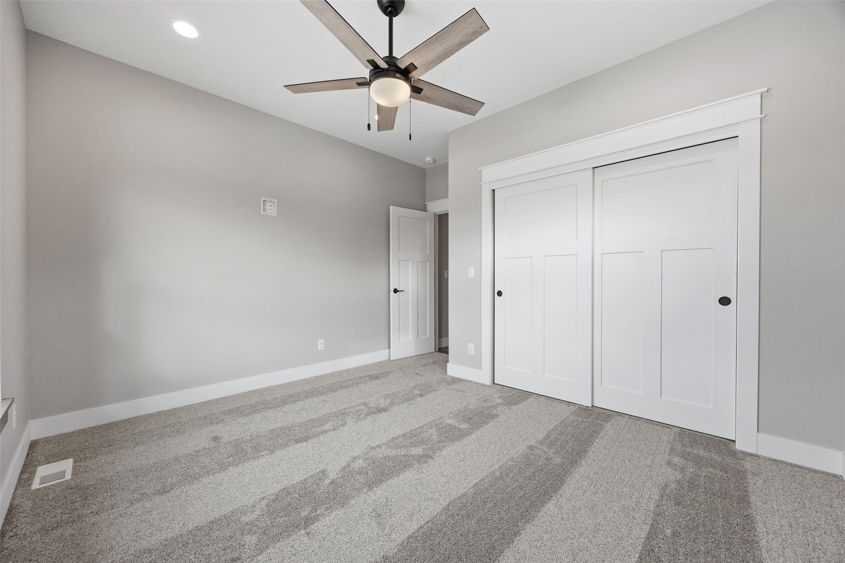 170 Pleasant Hill Drive NW Swisher IA 52338