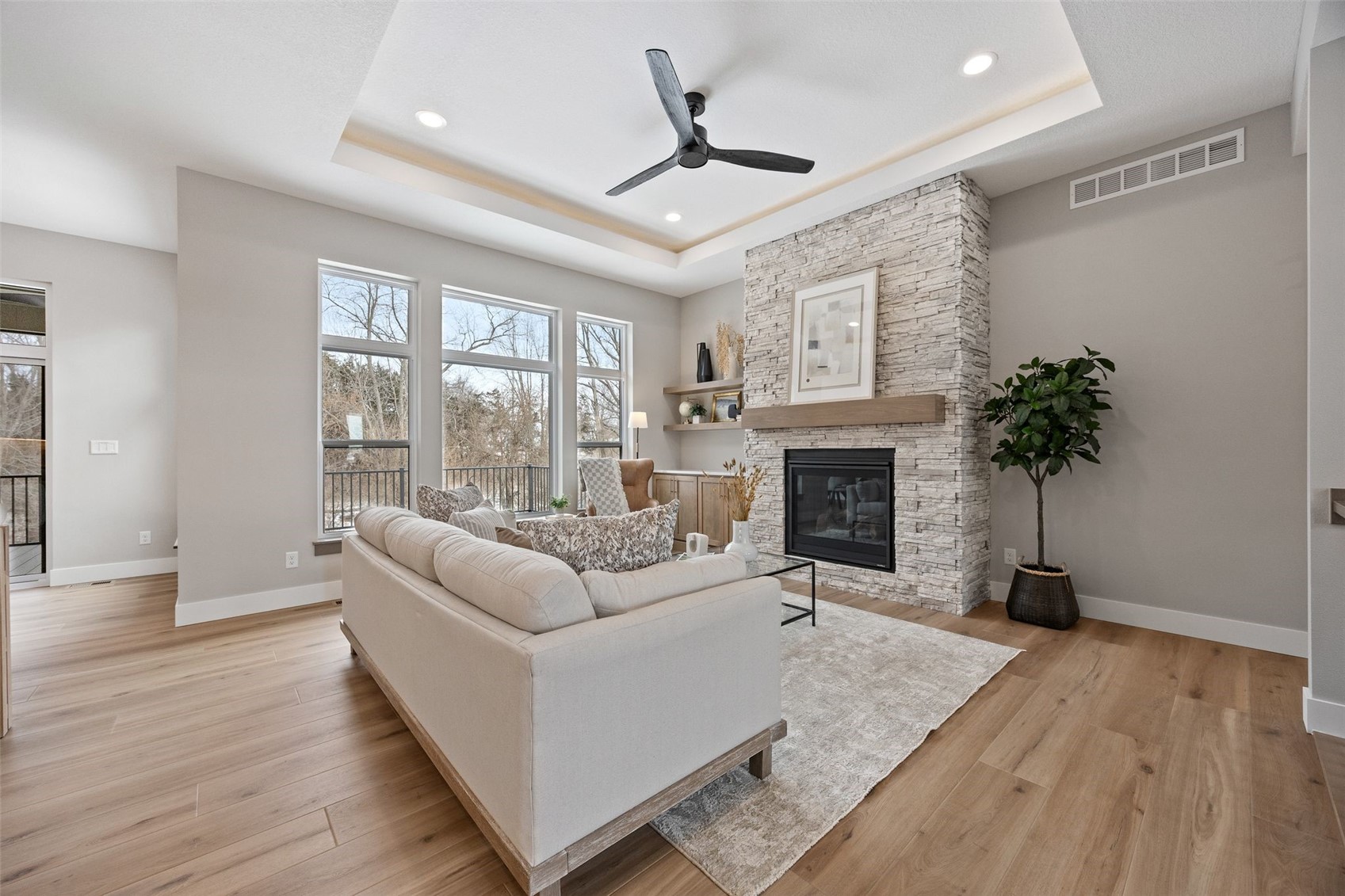 170 Pleasant Hill Drive NW Swisher IA 52338