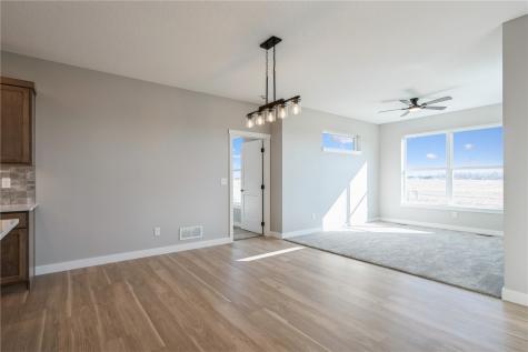 345 Dutch Drive Robins IA 52328