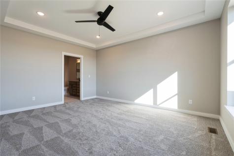345 Dutch Drive Robins IA 52328