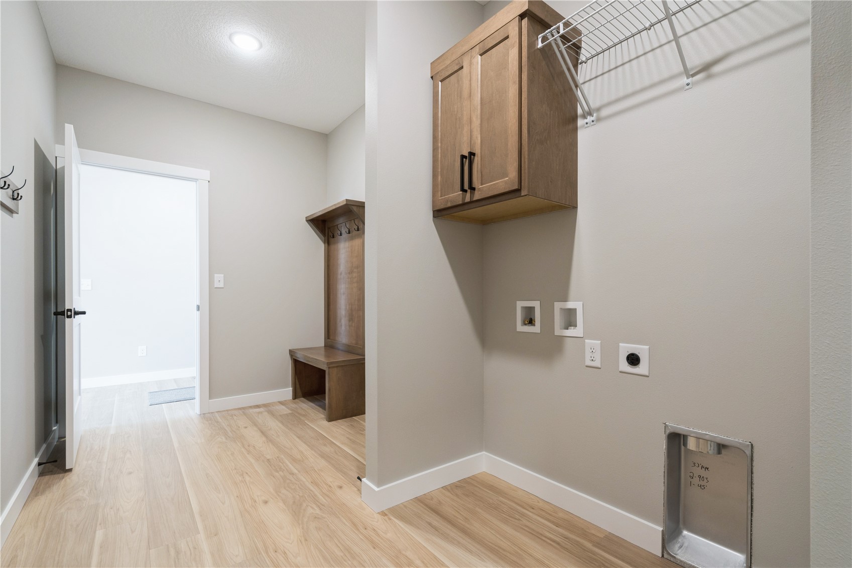 345 Dutch Drive Robins IA 52328