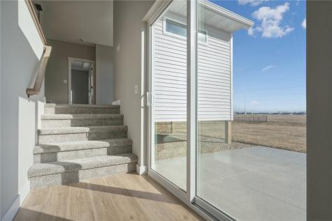 345 Dutch Drive Robins IA 52328