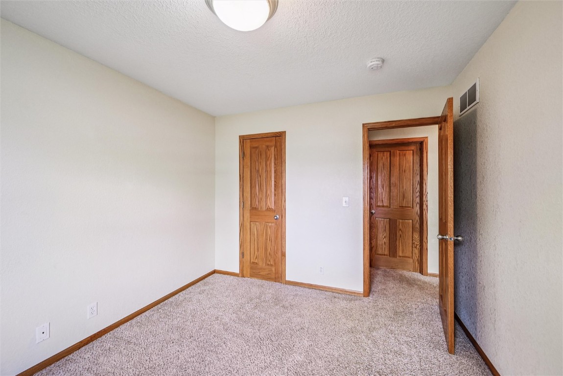 291 Crandall Drive NE Cedar Rapids IA 52402