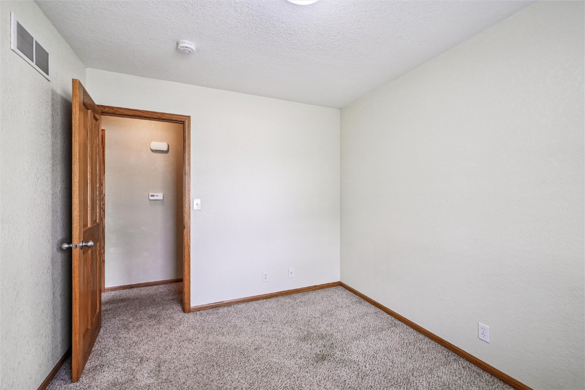 291 Crandall Drive NE Cedar Rapids IA 52402