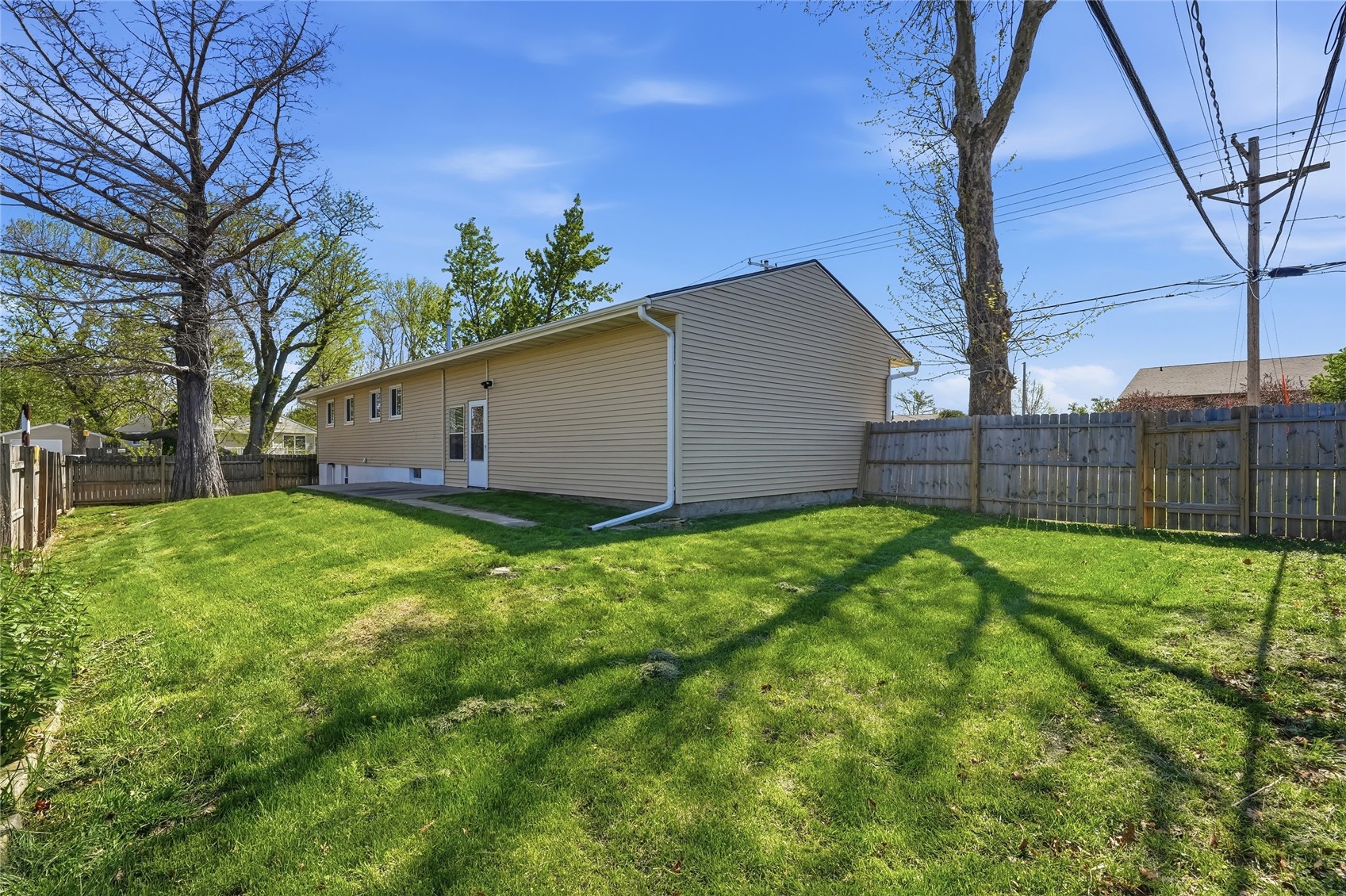 900 Old Marion Road NE Cedar Rapids IA 52402