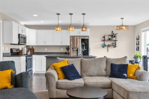 2239 Crestwood Lane Marion IA 50648