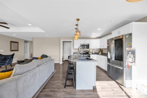 2239 Crestwood Lane Marion IA 50648