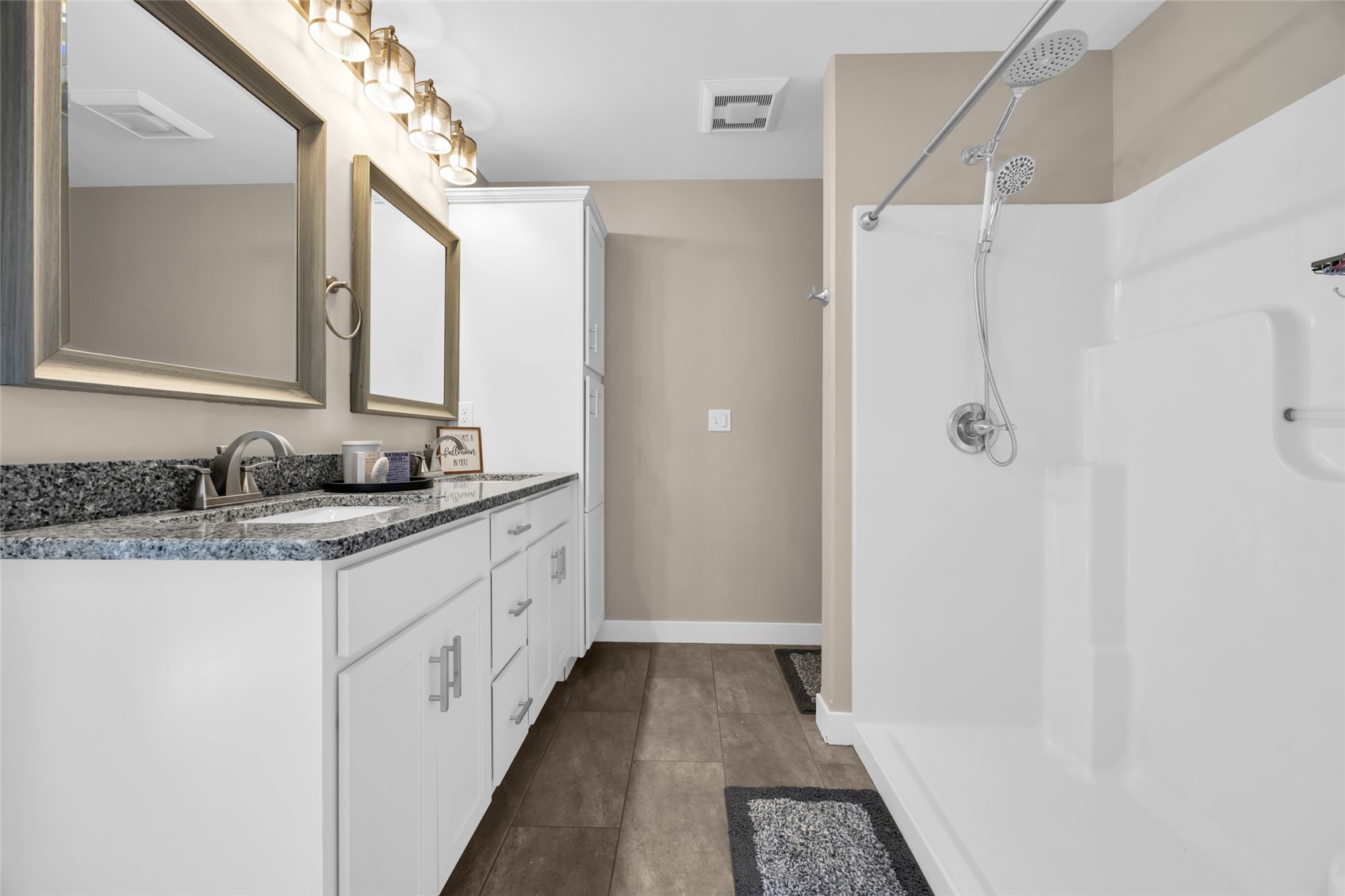2239 Crestwood Lane Marion IA 50648