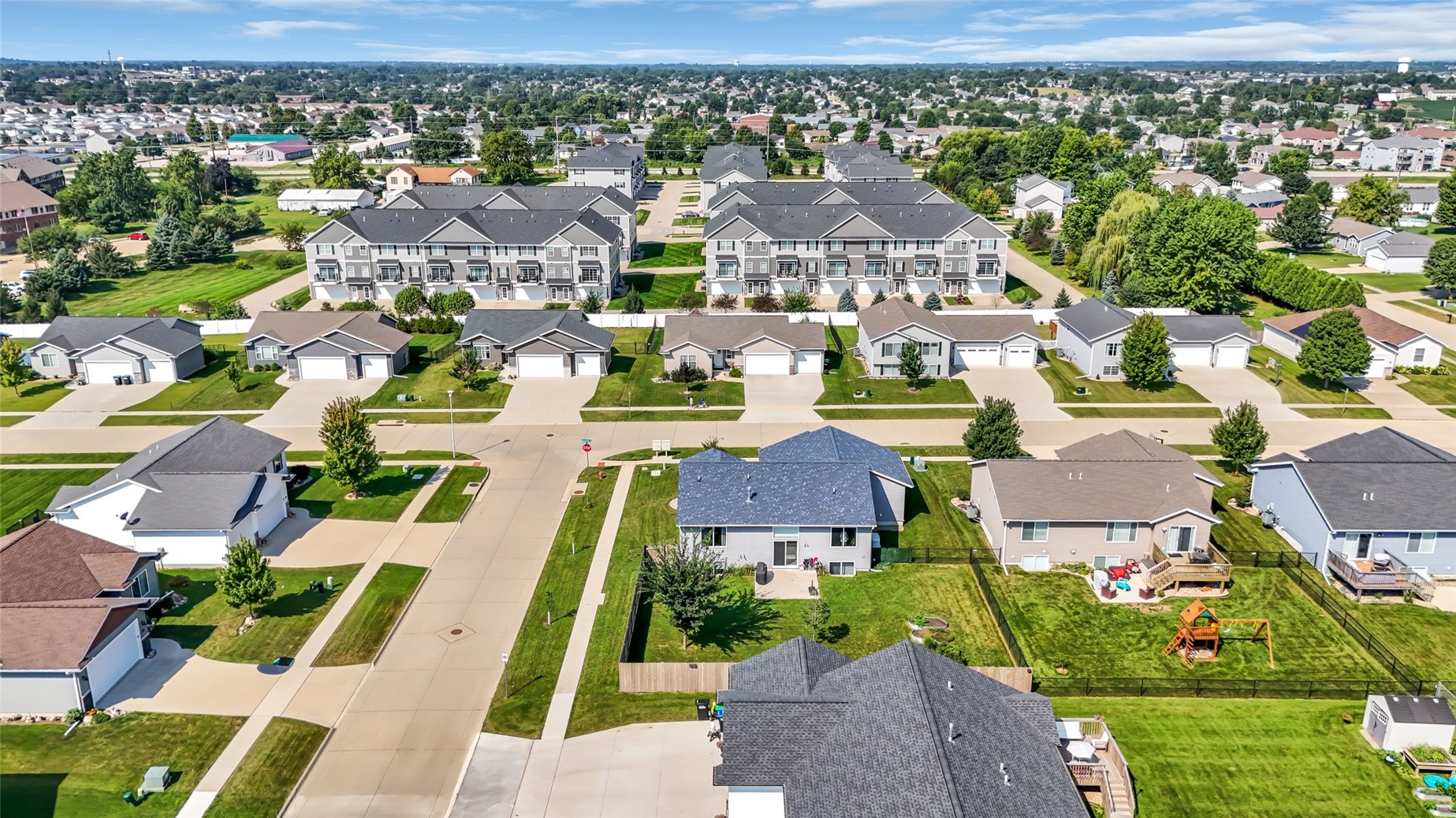 2239 Crestwood Lane Marion IA 50648