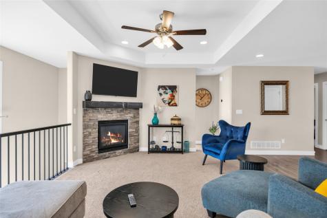 2239 Crestwood Lane Marion IA 50648
