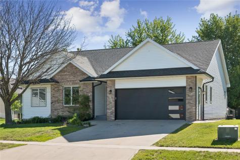 402 Windsor Drive Solon IA 52333