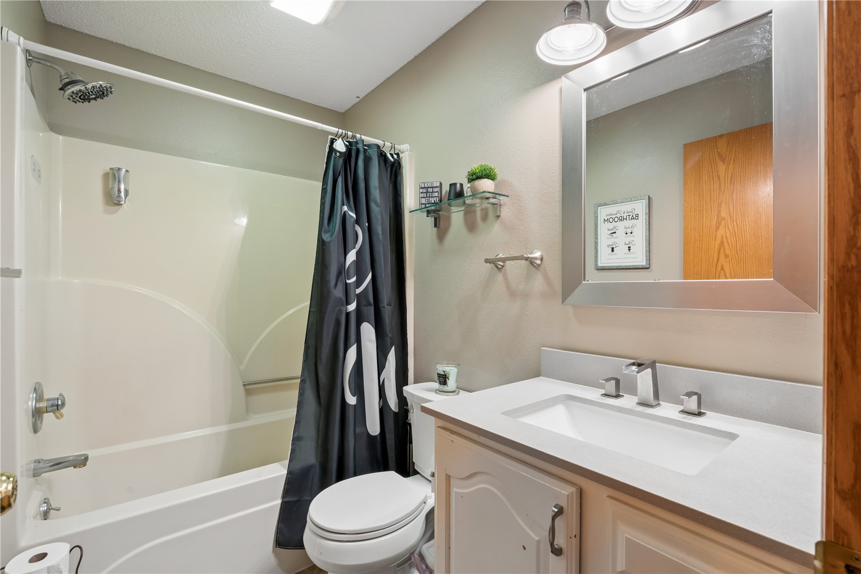 402 Windsor Drive Solon IA 52333