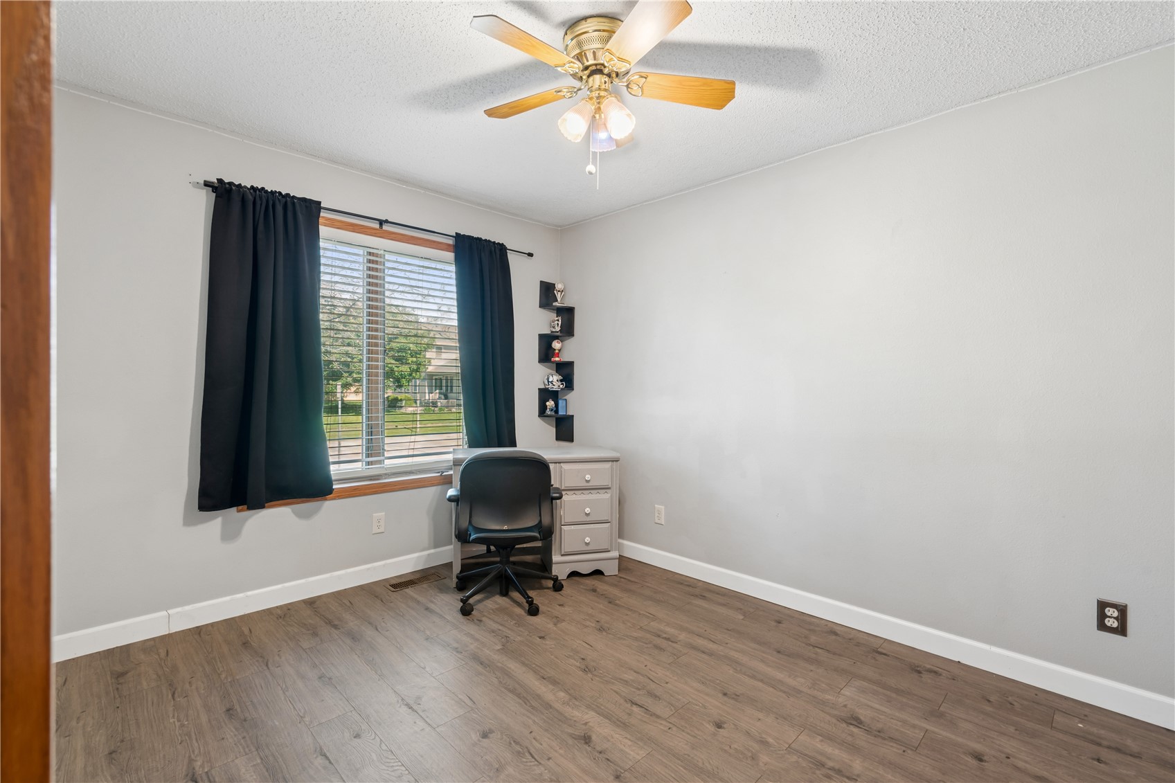 402 Windsor Drive Solon IA 52333