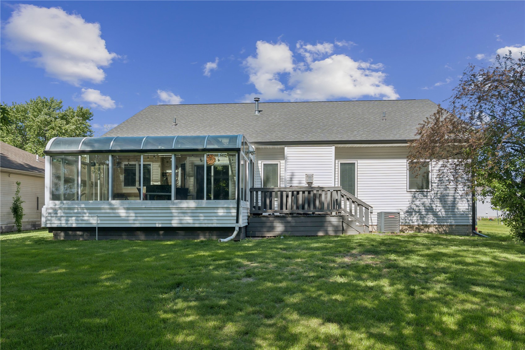 402 Windsor Drive Solon IA 52333