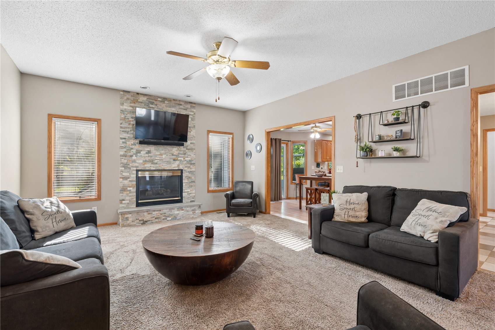 402 Windsor Drive Solon IA 52333
