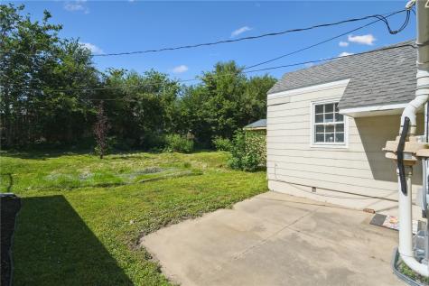 1824 Chandler Street SW Cedar Rapids IA 52404
