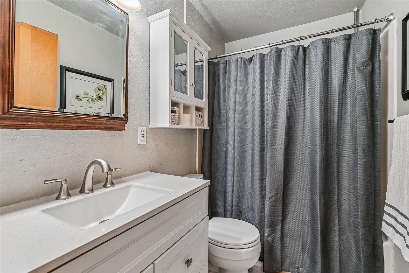 305 Main Street Palo IA 52324