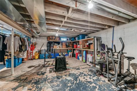 305 Main Street Palo IA 52324