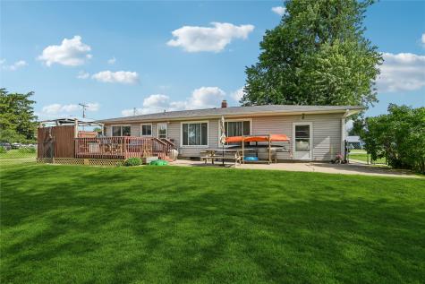305 Main Street Palo IA 52324