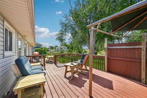 305 Main Street Palo IA 52324
