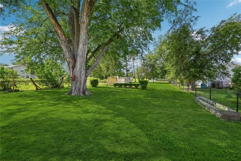305 Main Street Palo IA 52324