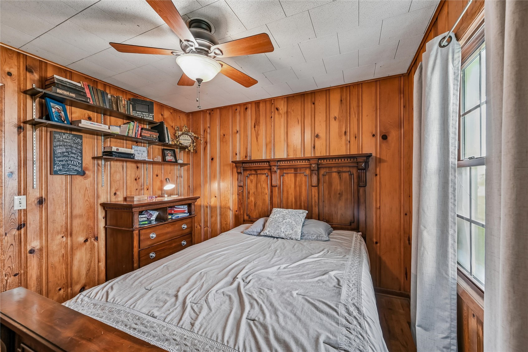 305 Main Street Palo IA 52324