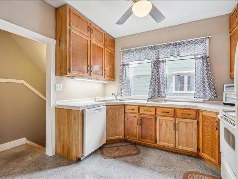 421 17th Street SE Cedar Rapids IA 52403