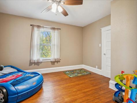 421 17th Street SE Cedar Rapids IA 52403