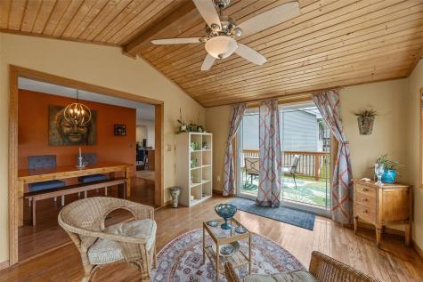 1017 Langenberg Avenue Iowa City IA 52240