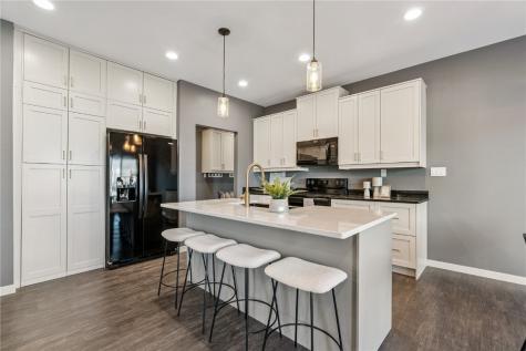 7113 Chenango Lane SW Cedar Rapids IA 52404