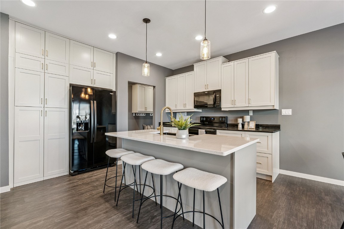 7113 Chenango Lane SW Cedar Rapids IA 52404