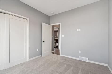7113 Chenango Lane SW Cedar Rapids IA 52404