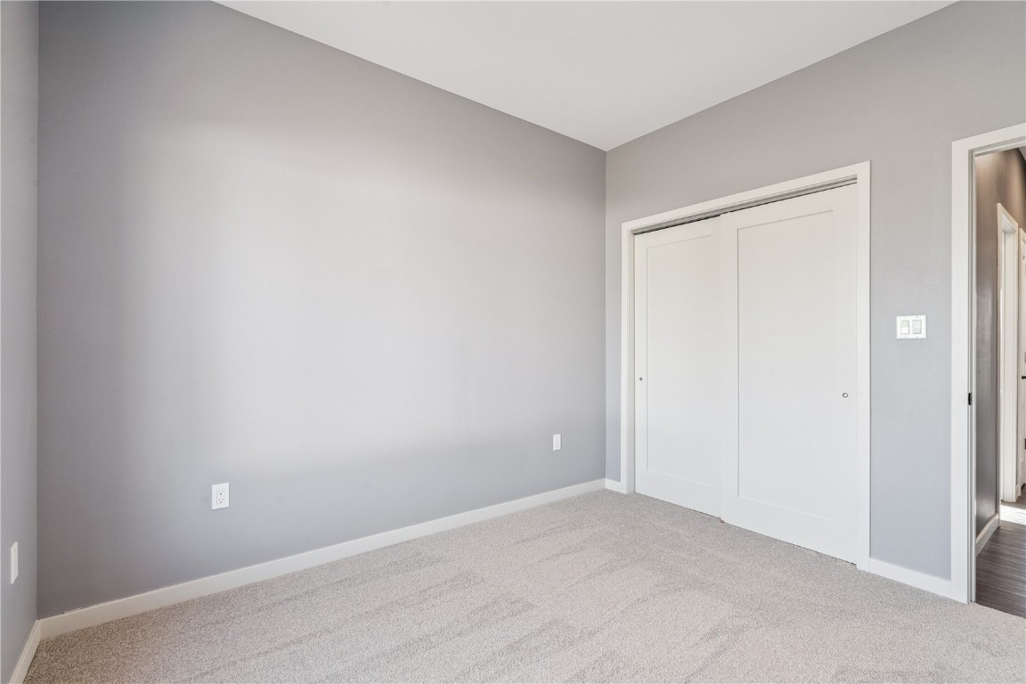 7113 Chenango Lane SW Cedar Rapids IA 52404