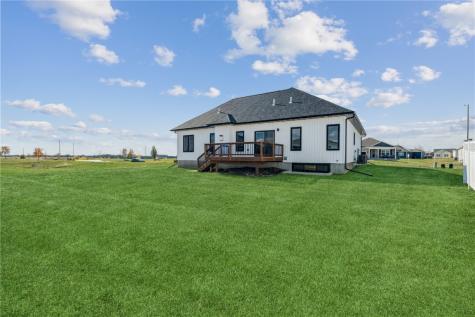 7113 Chenango Lane SW Cedar Rapids IA 52404