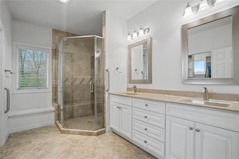 3241 Cedar River Court NE Cedar Rapids IA 52411