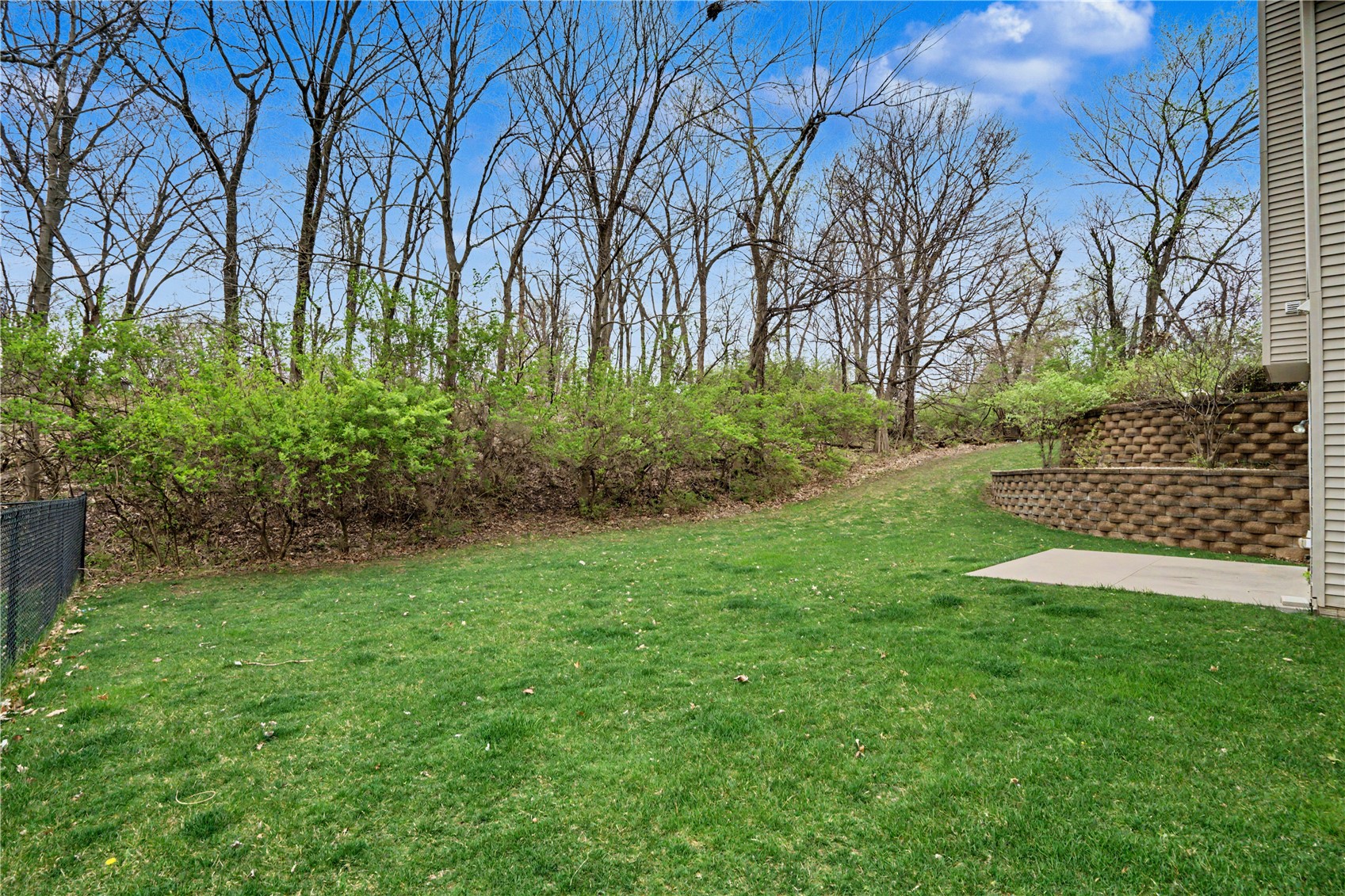 3241 Cedar River Court NE Cedar Rapids IA 52411