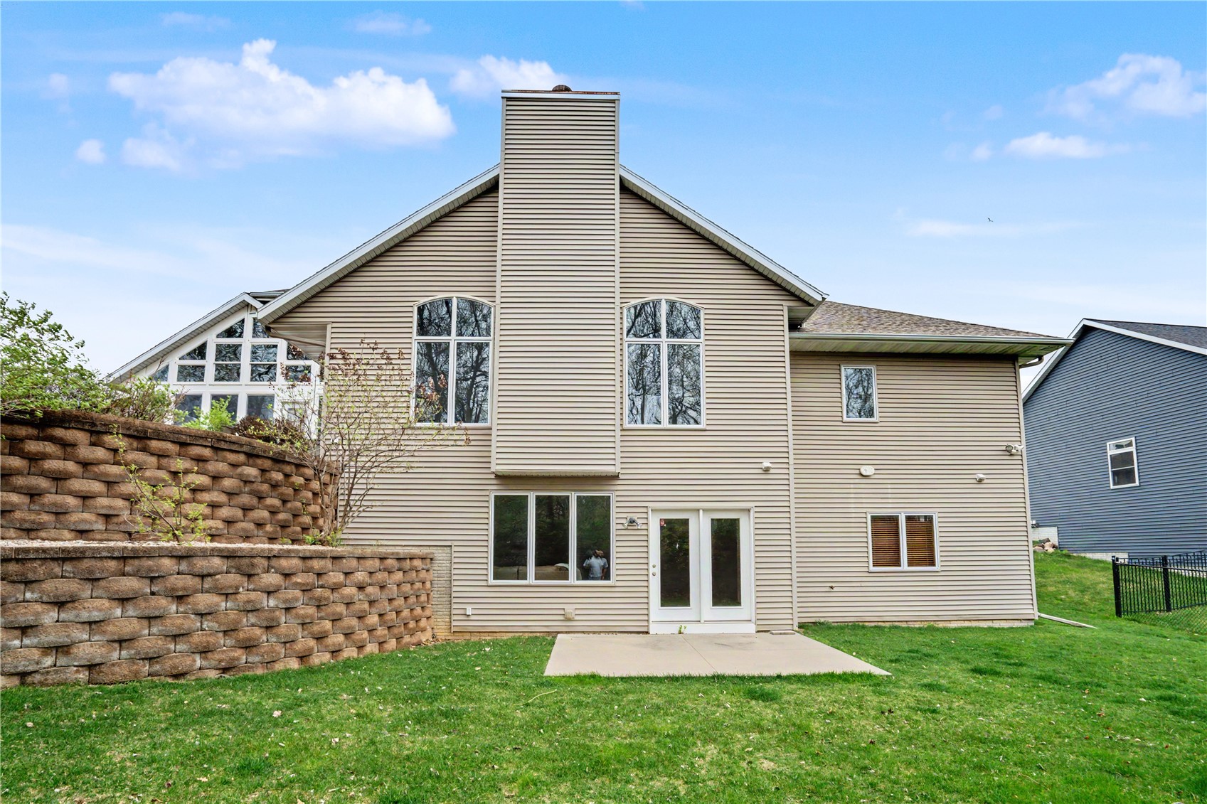 3241 Cedar River Court NE Cedar Rapids IA 52411