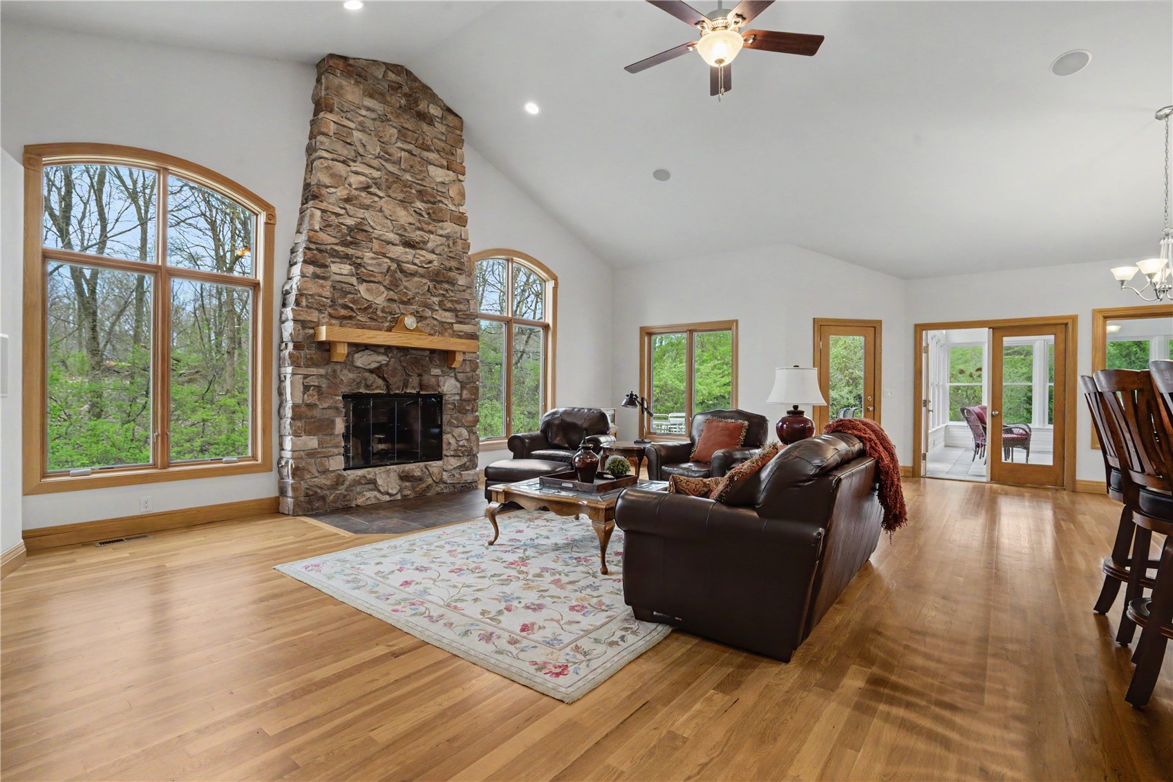 3241 Cedar River Court NE Cedar Rapids IA 52411
