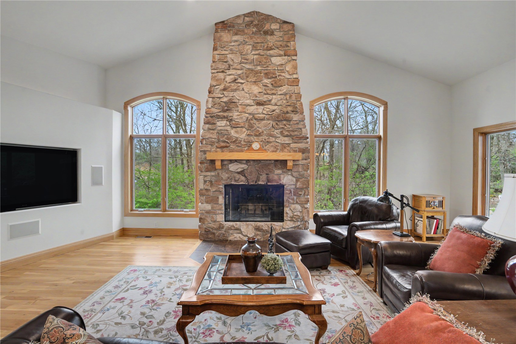 3241 Cedar River Court NE Cedar Rapids IA 52411