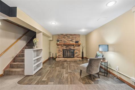 4018 Dalewood Avenue SE Cedar Rapids IA 52403