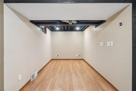 4018 Dalewood Avenue SE Cedar Rapids IA 52403