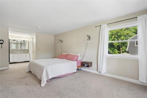 3101 Blue Ridge Court NE Cedar Rapids IA 52402