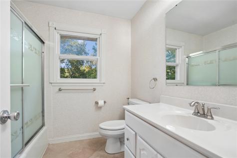 3101 Blue Ridge Court NE Cedar Rapids IA 52402