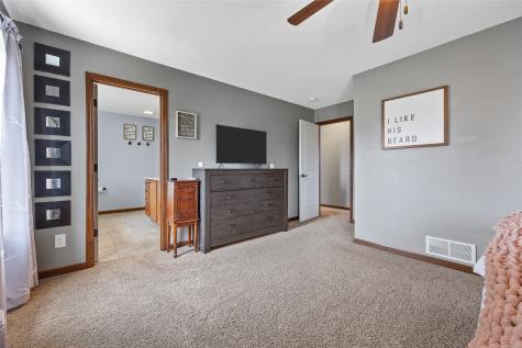 2485 Pebble Creek Drive Marion IA 52302