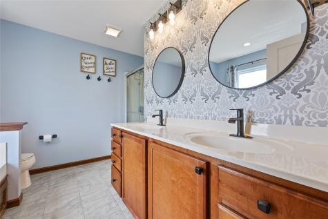 2485 Pebble Creek Drive Marion IA 52302