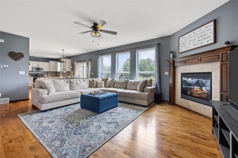 2485 Pebble Creek Drive Marion IA 52302