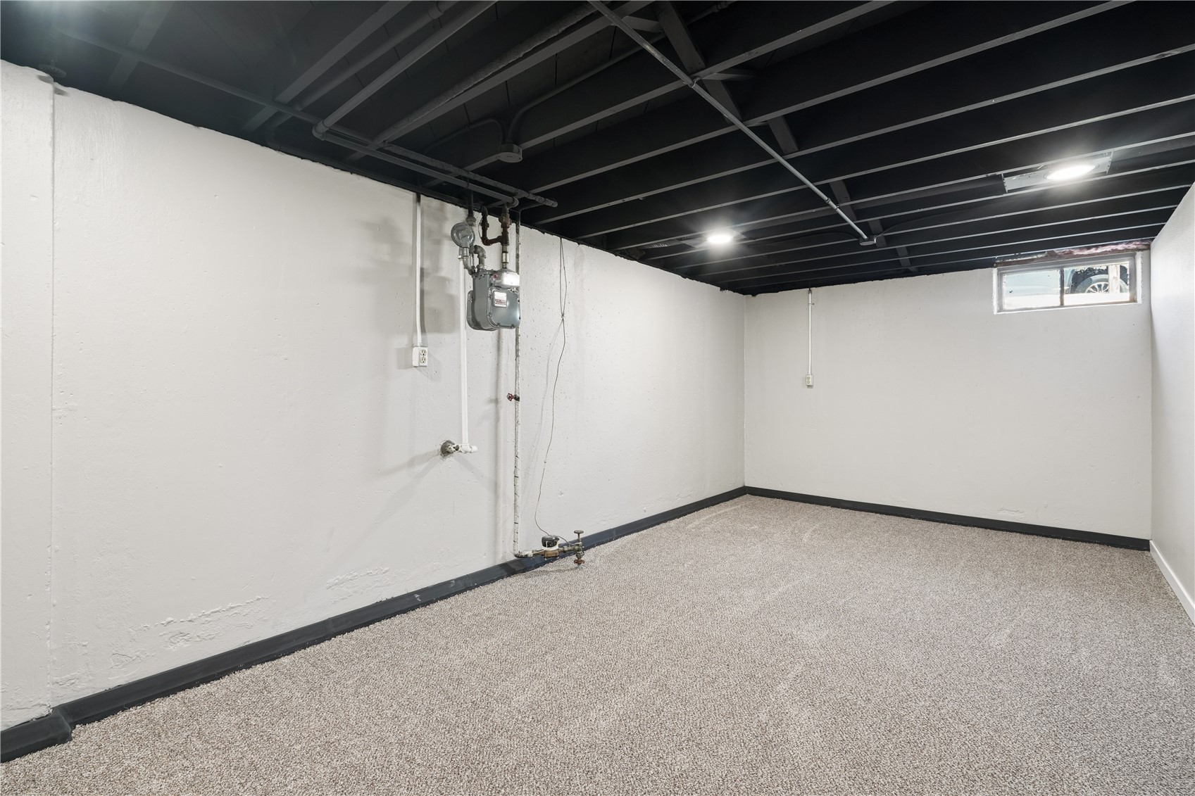 1140 Crestview Drive SE Cedar Rapids IA 52403