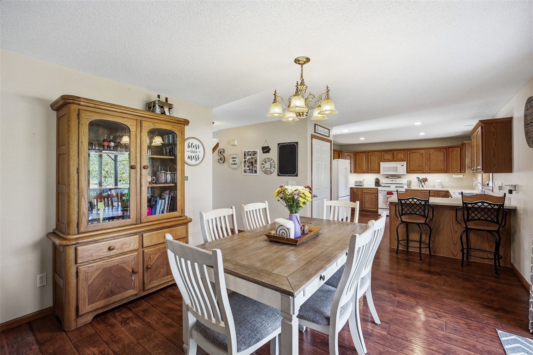 3516 Prairie Creek Road SW Cedar Rapids IA 52404