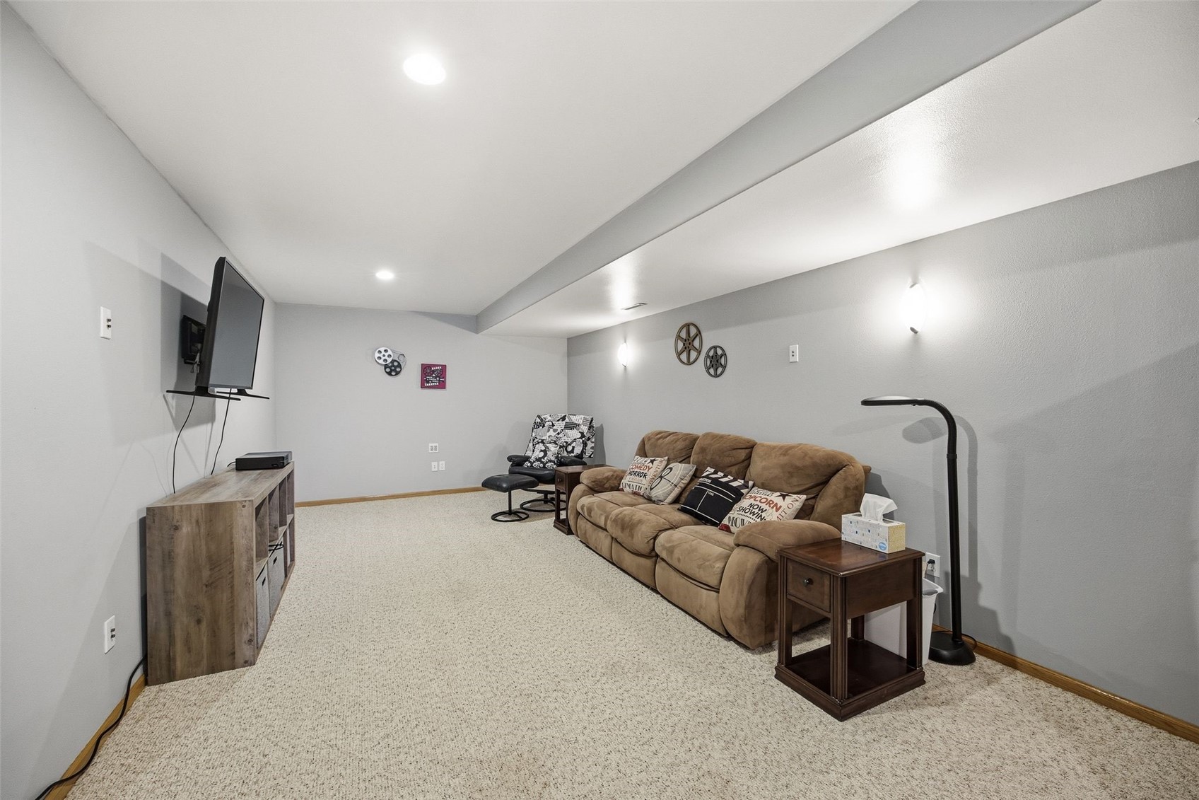 3516 Prairie Creek Road SW Cedar Rapids IA 52404